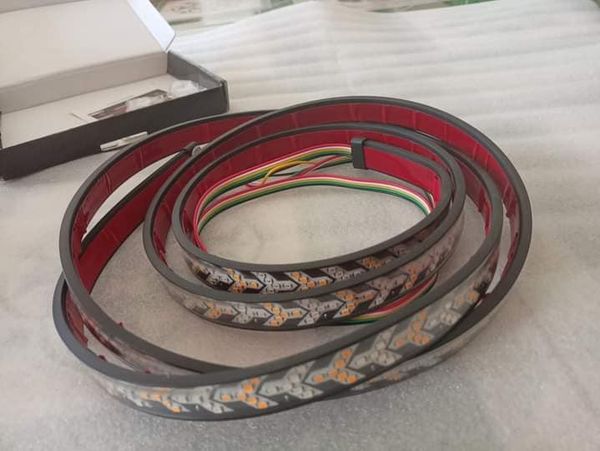 LED chạy đuổi gắn đuôi xe,cốp xe Ô Tô Xe Hơi. siêu sáng. nhiều kích thước