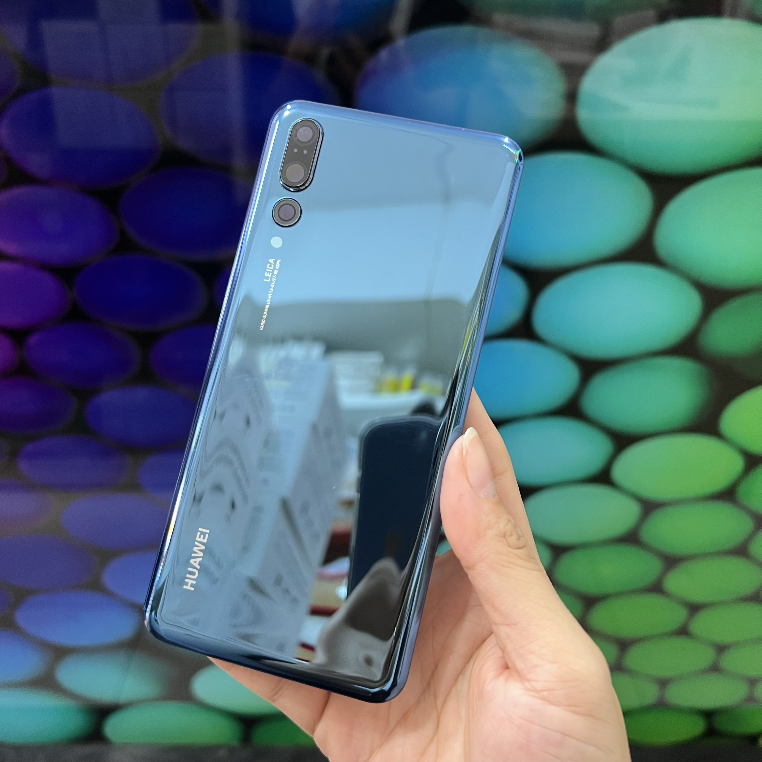 Nắp lưng Huawei P20 Pro (kèm kính camera)