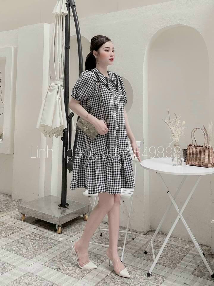 Đầm kate caro form rộng thân bầu phối đuôi cá cổ bẻ xinh xắn TTSA1187