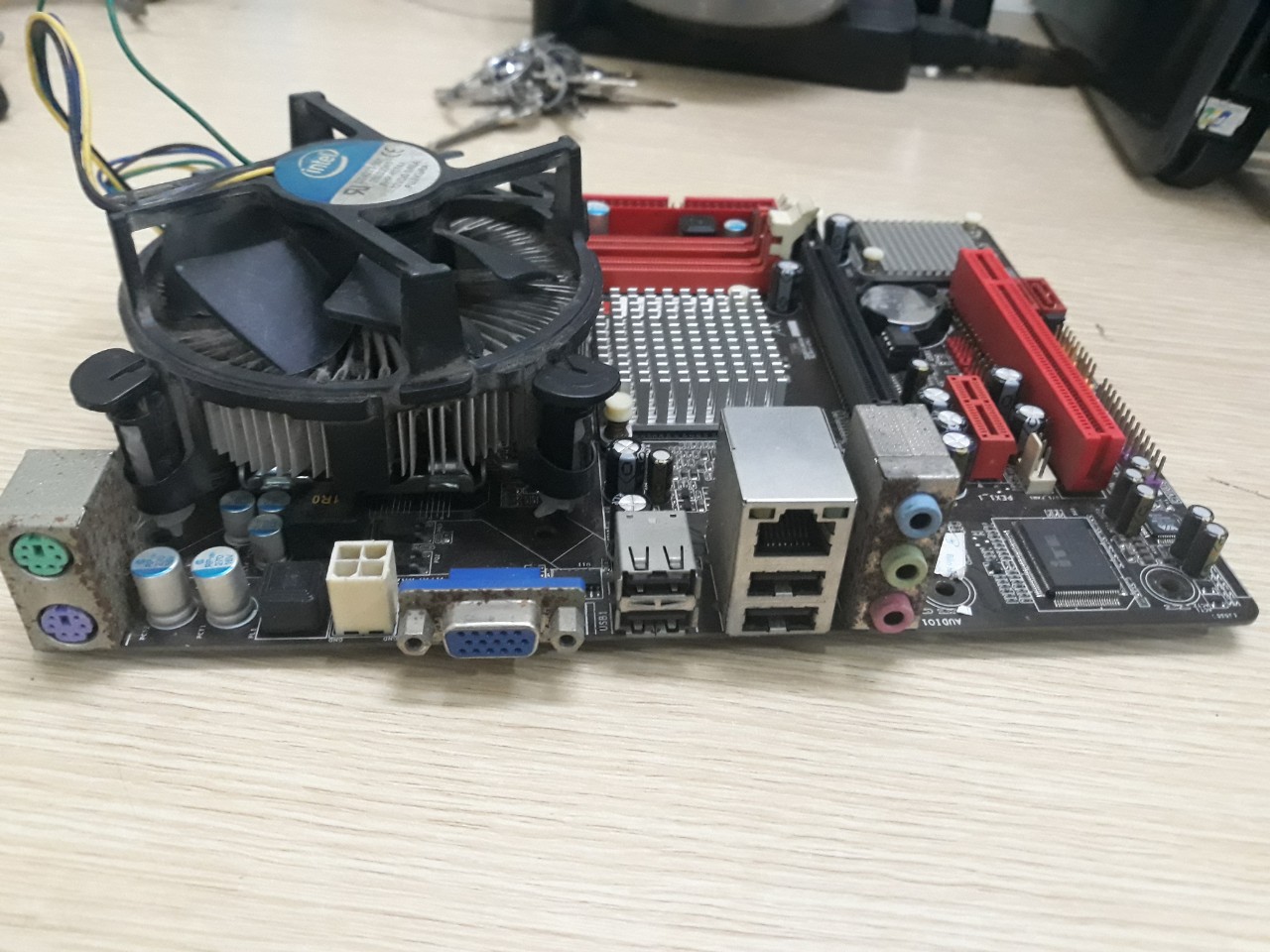 Combo main g41 + ram 4gb + e5300 + quạt + fe