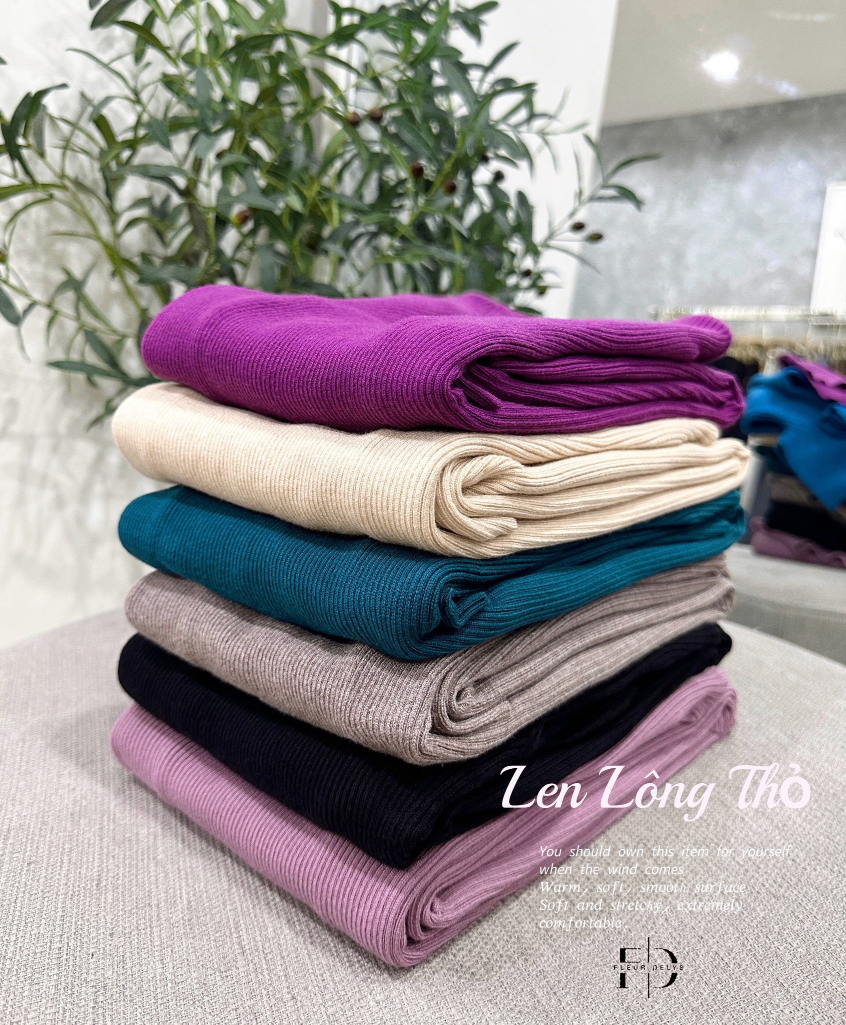 Váy len lông thỏ tay lỡ dáng dài DELYS CV104