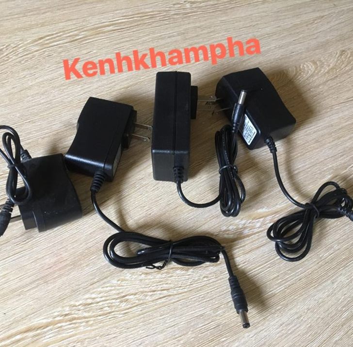 Sạc Pin Lion Các Loại