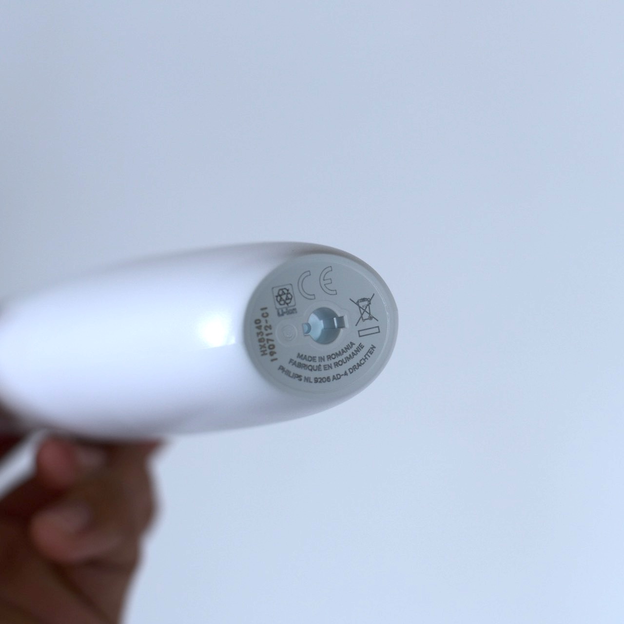 Máy tăm nước Philips Sonicare AirFloss Pro/ Ultra HX8331