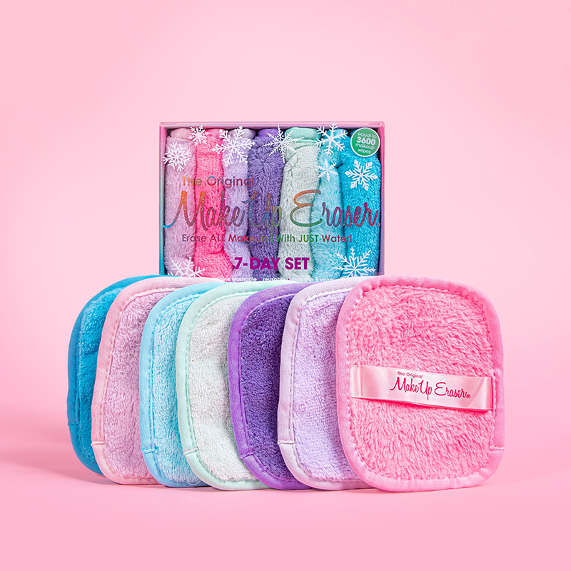 Set mini khăn tẩy trang và tẩy da chết siêu mền mịn MakeUp Eraser phiên bản Giáng Sinh Let It Snow!
