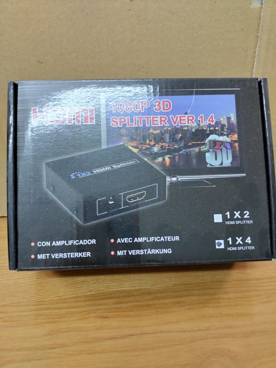 Bộ chia cổng HDMI 1 ra 4 màu đen