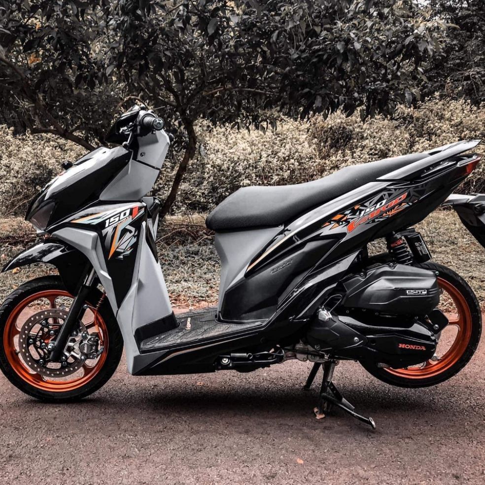 [HCM]Tem xe vario 2018-2020  tem rời cao cấp không bay màu