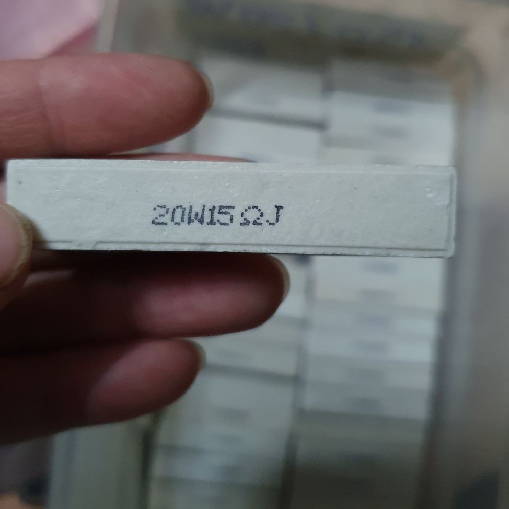 Trở sứ 15 ôm 20w giá bán 5 con