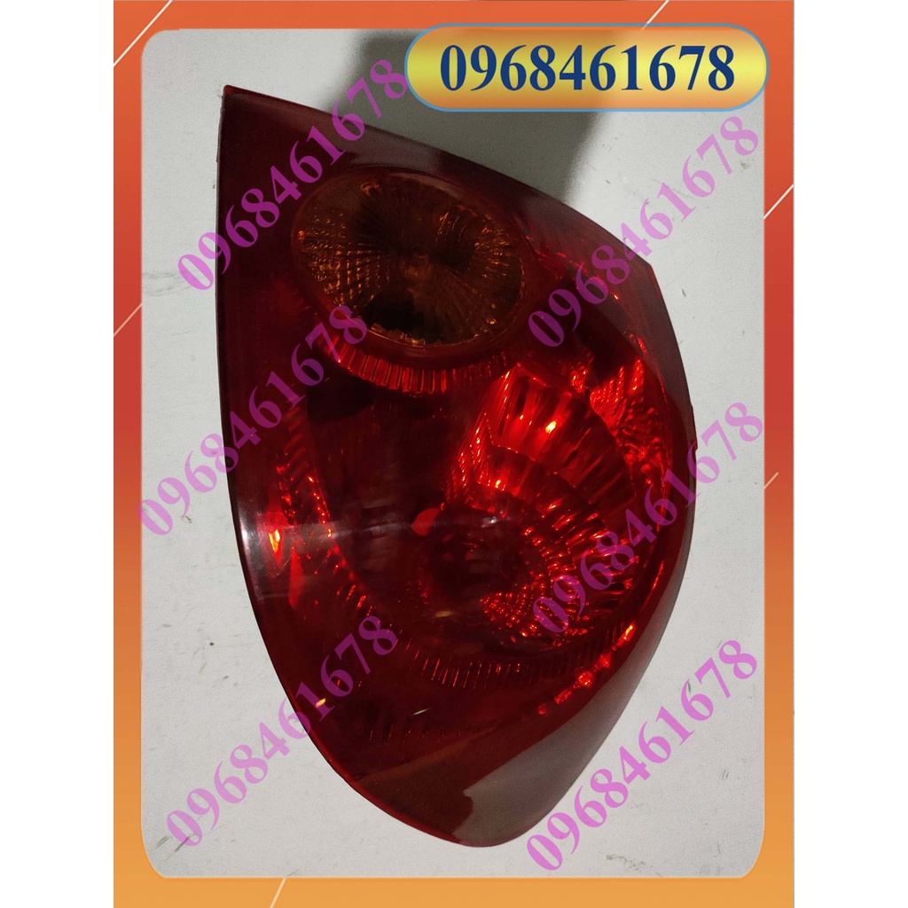 Đèn hậu Altis đời 2001-2005 : Miếng ngoài