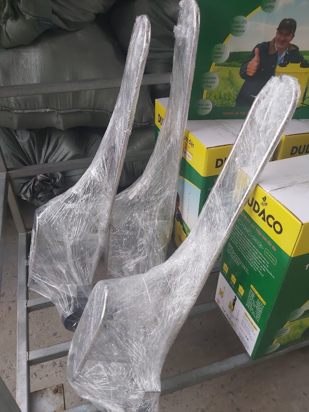 Xe Kéo Inox Bình Xịt (Dudaco).