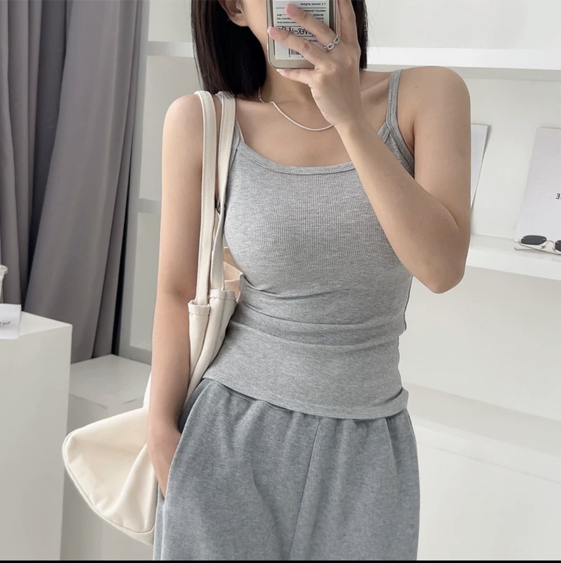Áo Thun 2 Dây Dáng Dài Tôn Dáng
