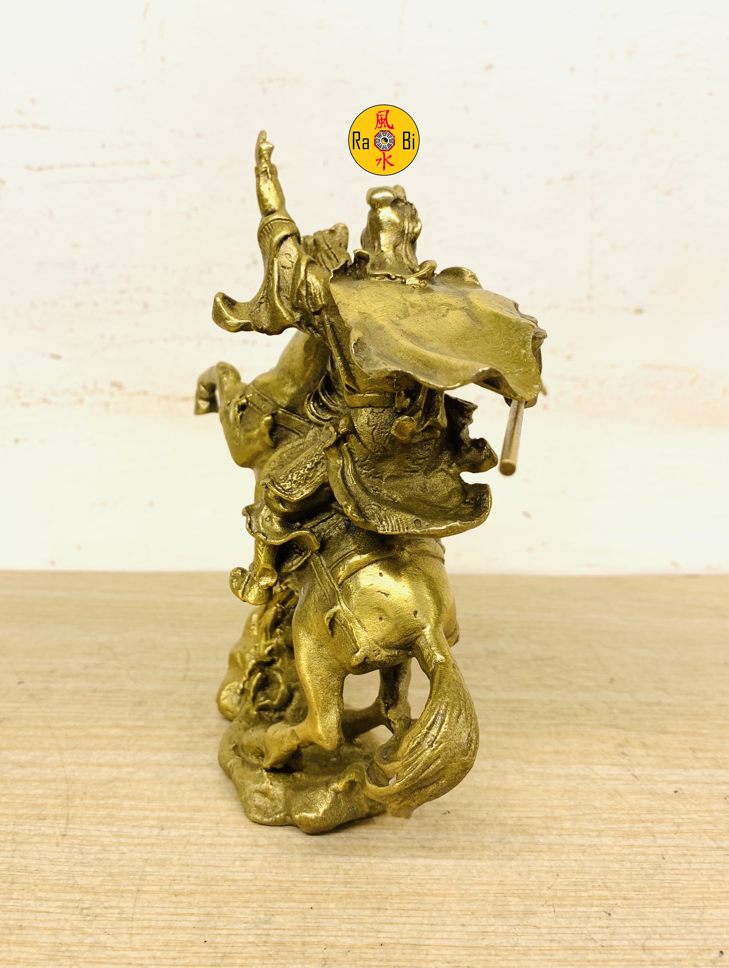 Quan Công Cưỡi Ngựa Xuất Trận - Tượng Đồng Phong Thủy