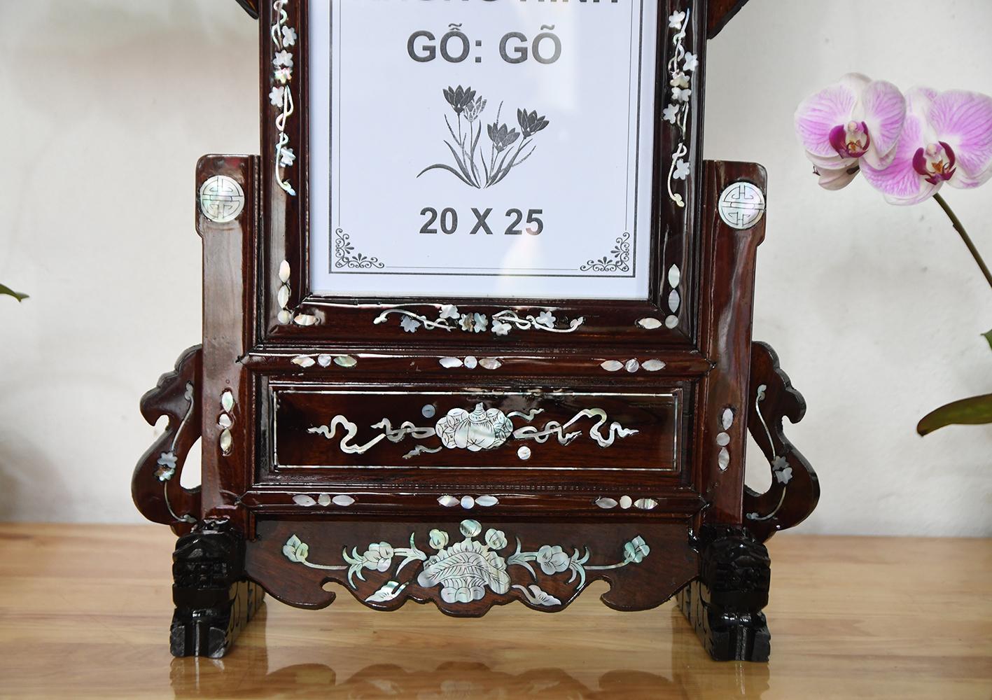 KHUNG ẢNH THỜ GỖ GÕ 20 X 25