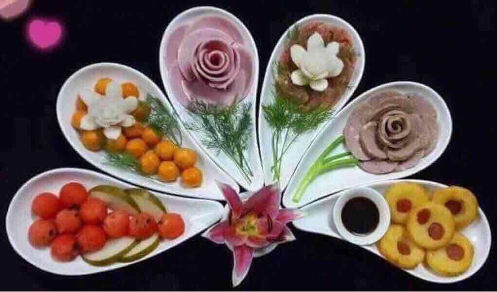 Bộ đĩa bông hoa 8 cánh gốm sứ Bát Tràng
