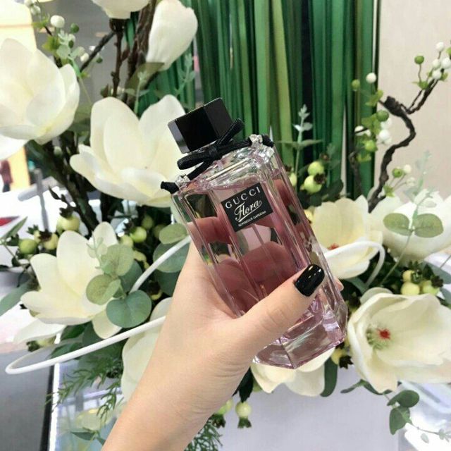 Nước hoa nữ flora hồng 100ml