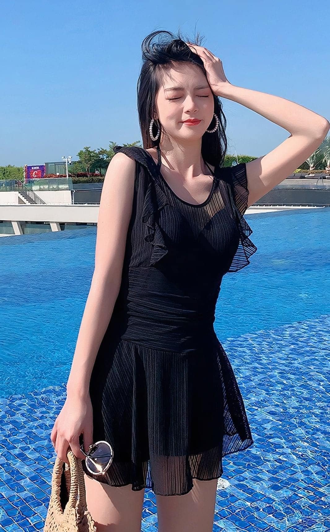 Mua Bikini đi biển đồ bơi nữ liền thân kín đáo tay bồng dạng váy sexy cổ nơ  độc đáo Quảng Châu cao cấp 6816 B-17 - Yeep