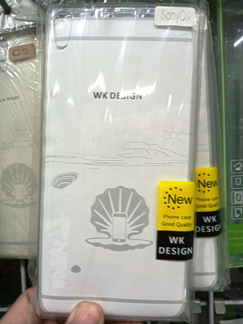 Sony Xperia C6 Ốp Lưng Điện thoại trong suốt với chất liệu silicon dẻo siêu bền chống ố vàng tốt