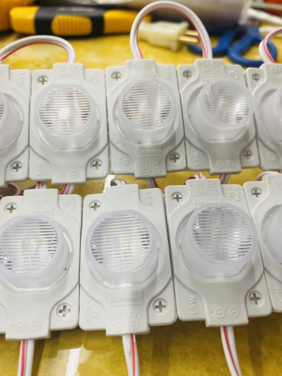 LED RỌI 1,5W (LED MẮT TRÂU) DÂY 20 BÓNG
