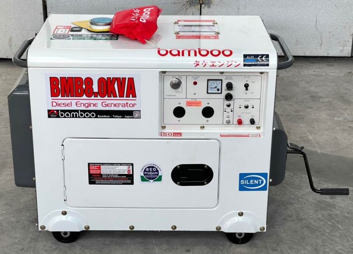 Máy Phát Điện Chạy Dầu 8kva Bamboo Có Đề Cót