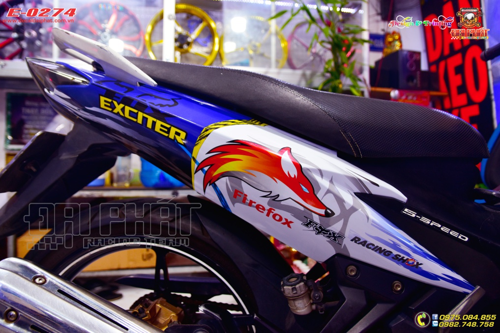 Tem Trùm Exciter 135 FireFox Xanh Trắng - E-0274