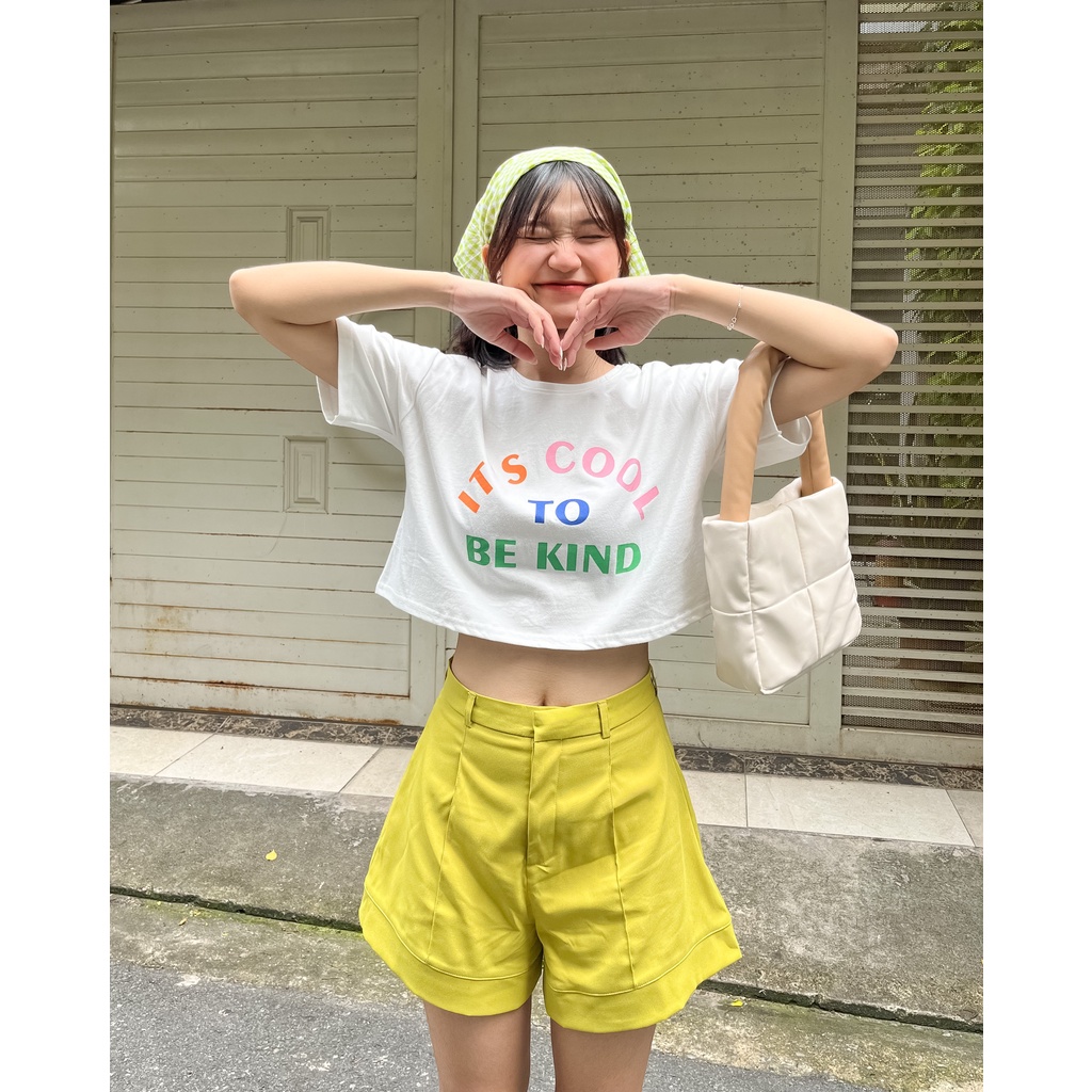 MIỀU_ ÁO CROPTOP IT'S COOL TO BE KIND