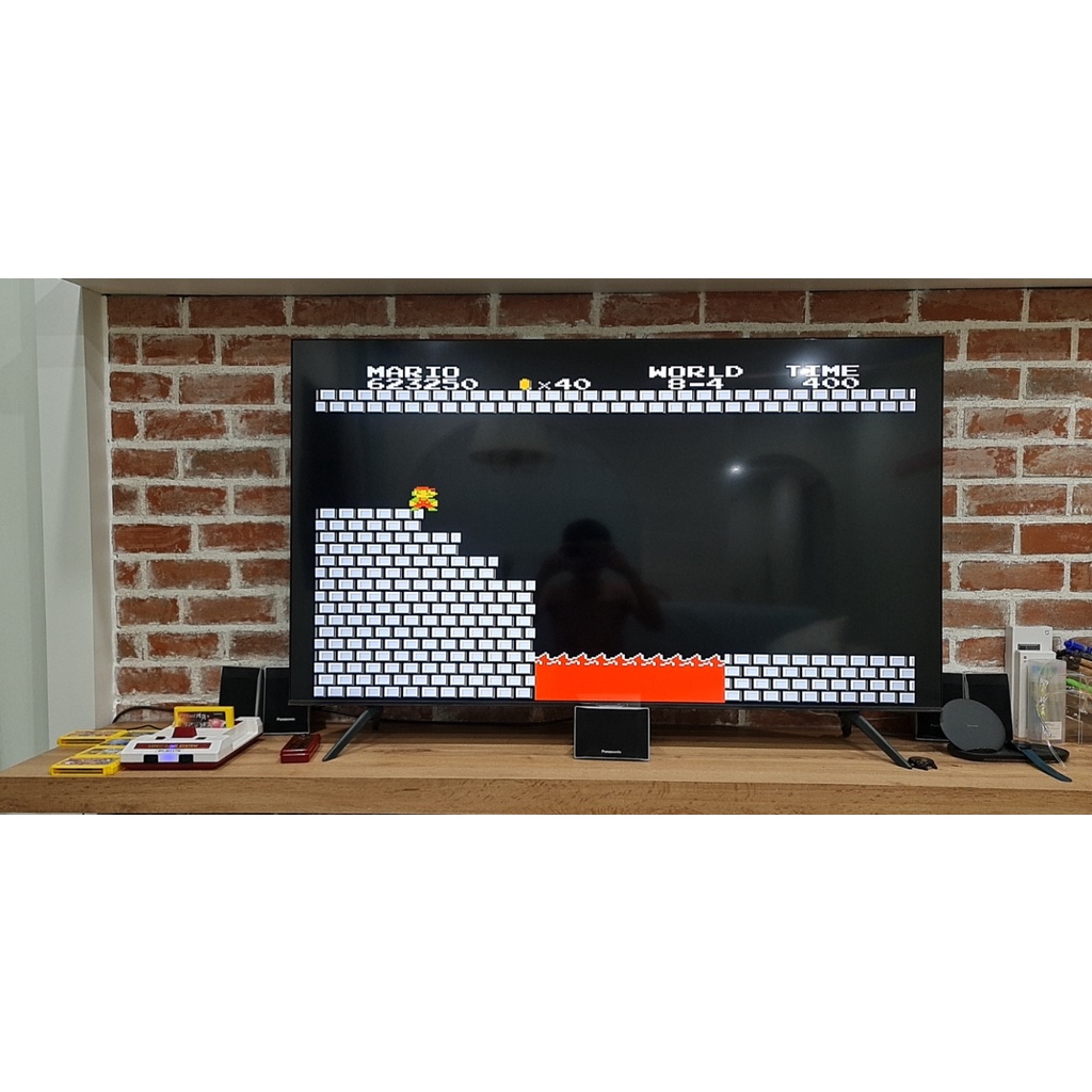 Máy chơi game 4 nút C37 tay bluetooth + băng 600 game