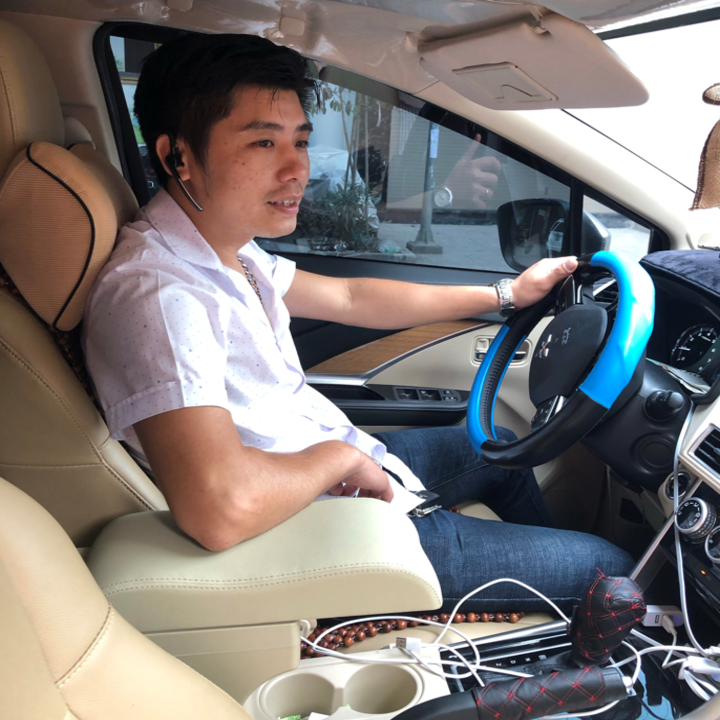 Hộp tỳ tay ô tô, xe hơi cao cấp Mitsubishi Xpander tích hợp 6 cổng USB