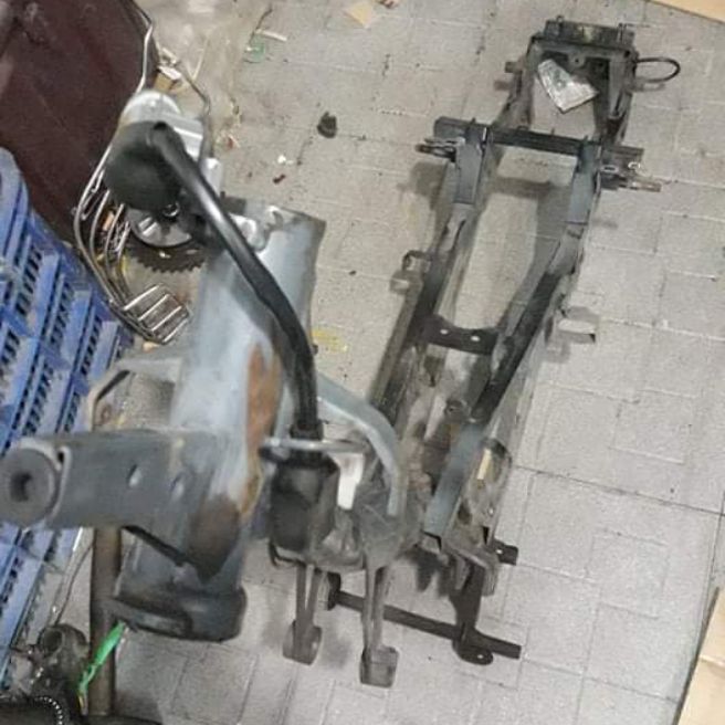 Sườn fu1 rin rã xe còn nguyên xi.có trầy