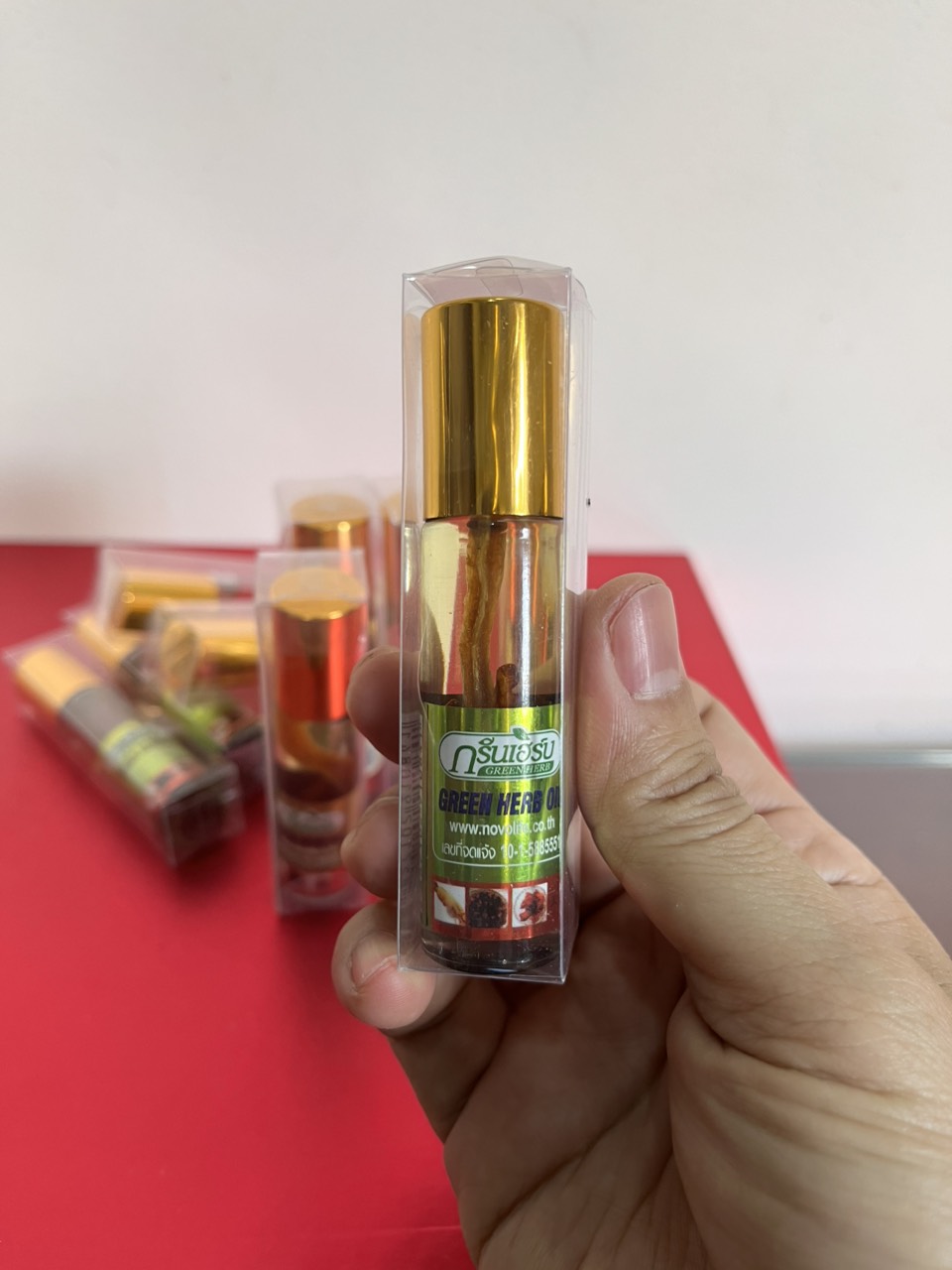 Dầu sâm bi lăn Green Herb Thái Lan 8ml