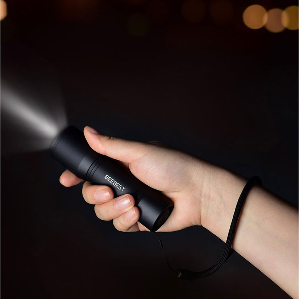 Đèn pin cầm tay mini Xiaomi Beebest F1