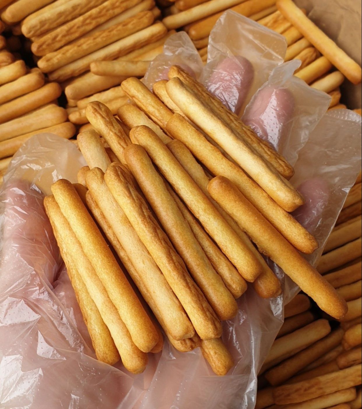 1KG Bánh quy đũa mặn ngọt