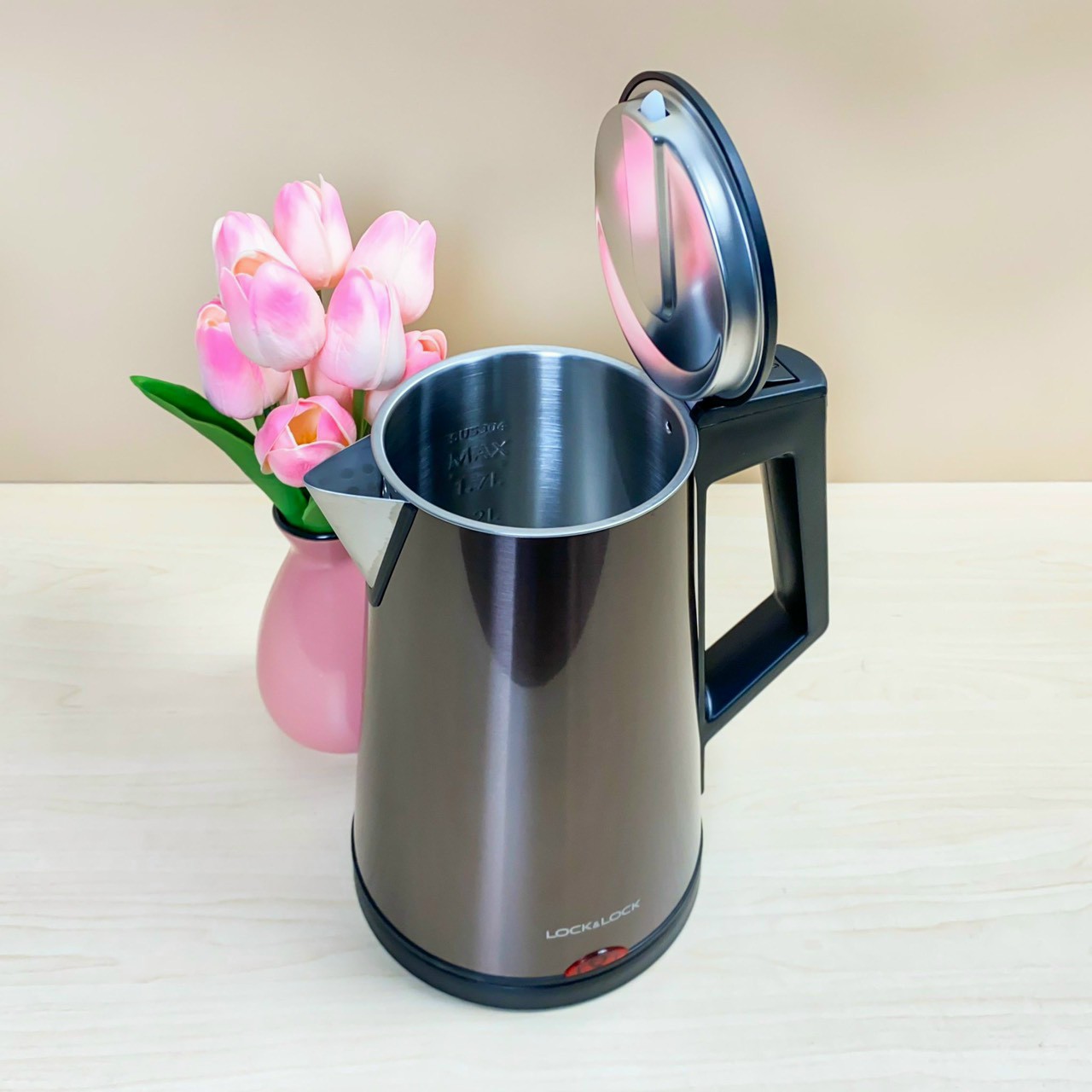 1.7L egk631 speed kettle Lock & Lock-12 months warranty