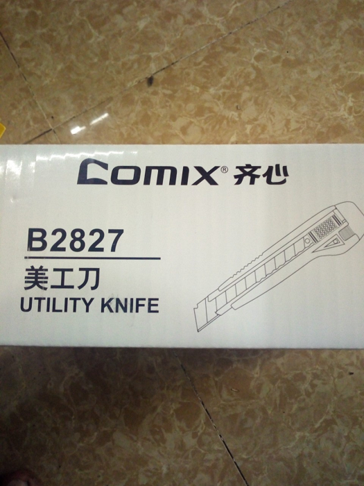 [HCM]Dao rọc giấy Comix B2827