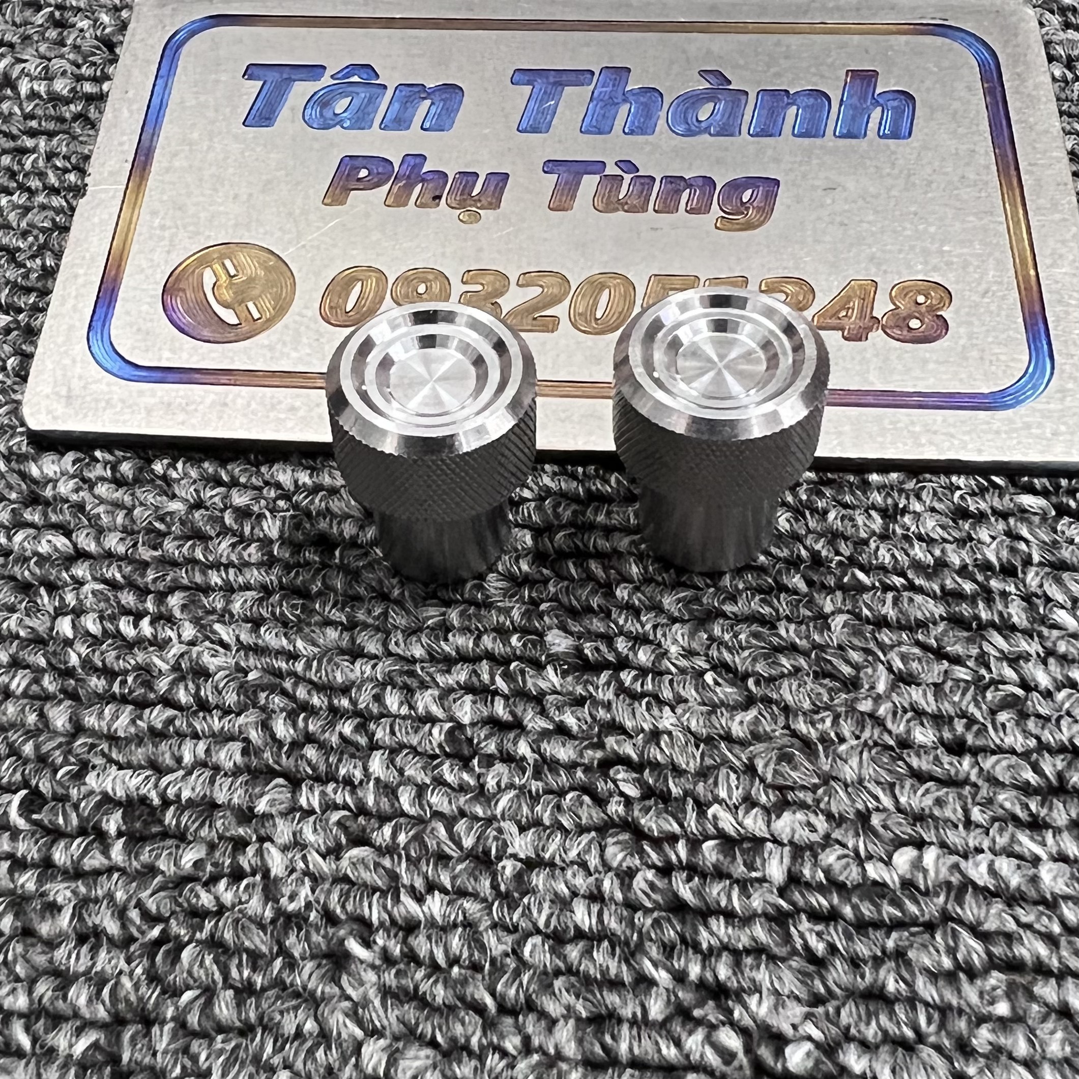 Van vòi Inox Salaya kiểu Thái - 1 cặp