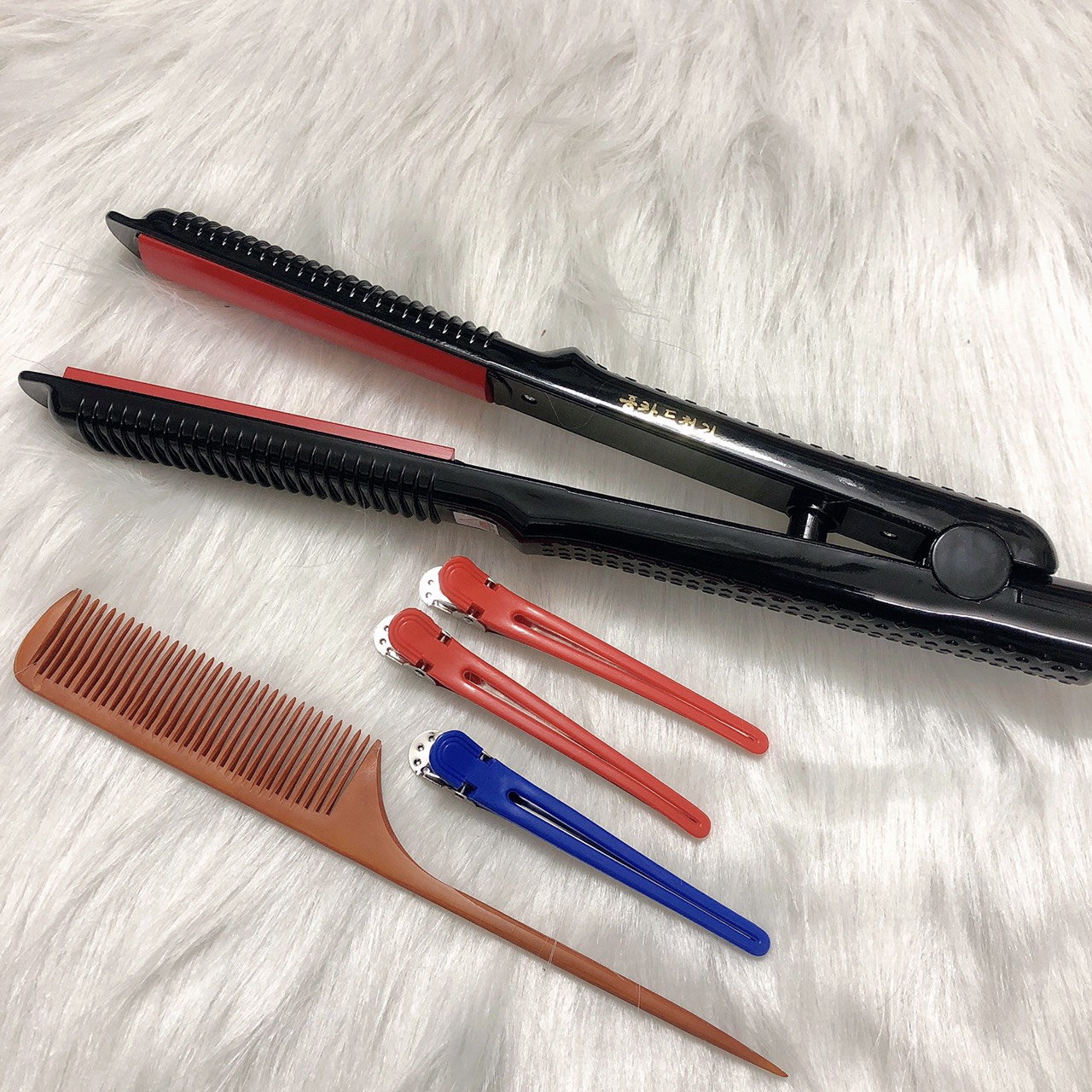 Máy tạo kiểu tóc cụp xoăn là duỗi thẳng Hàn Quốc