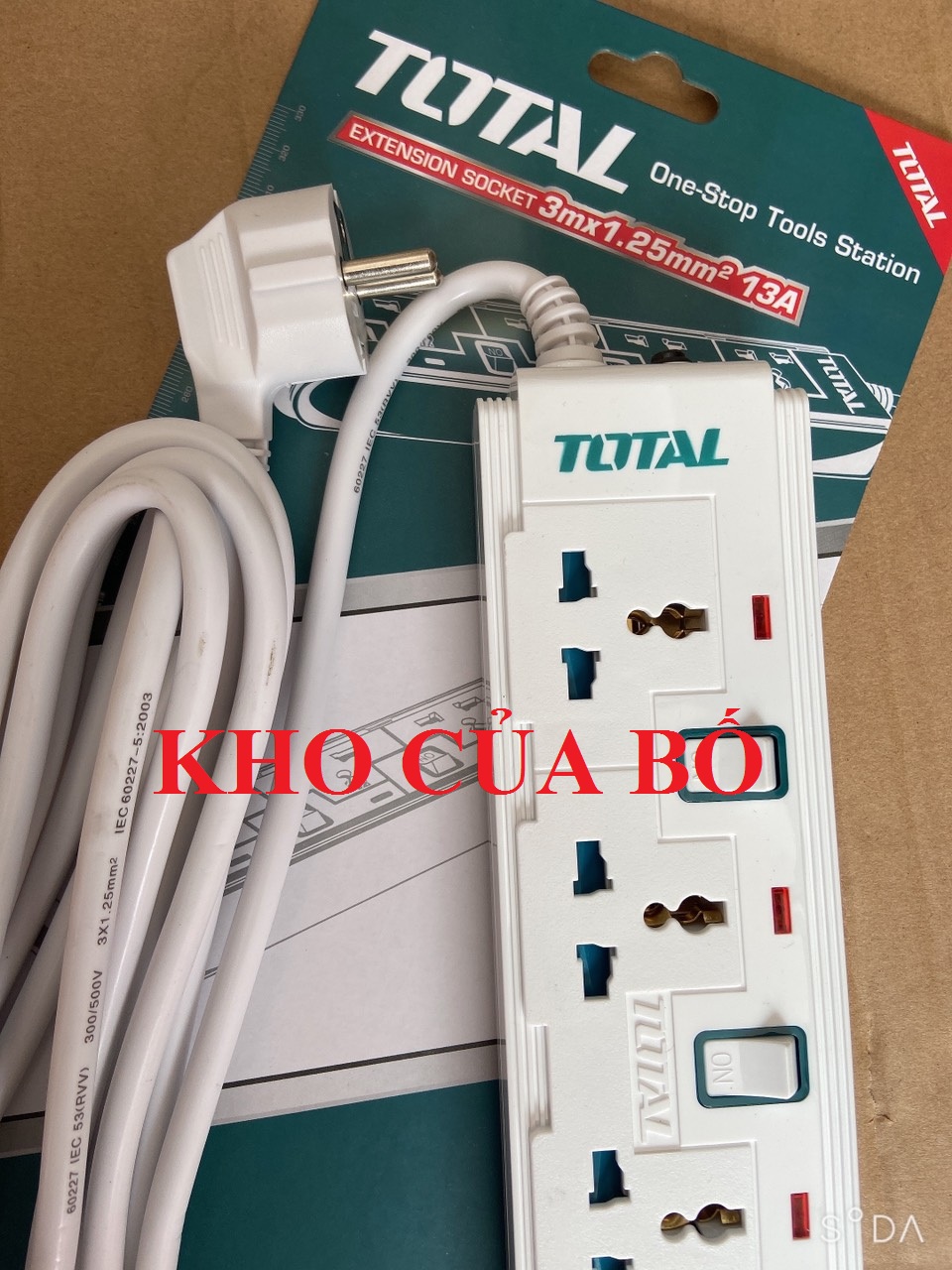 Ổ cấm điện Total THES03041V