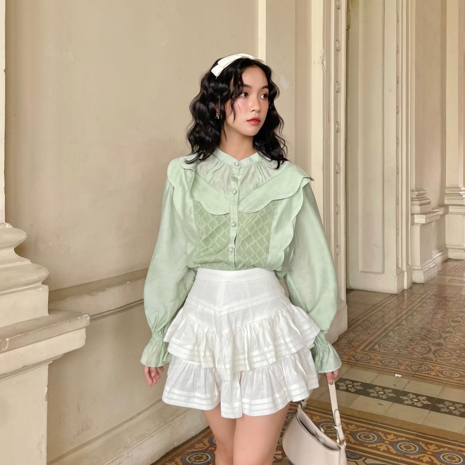 Carli Shirt - Áo sơ mi lụa phối ren