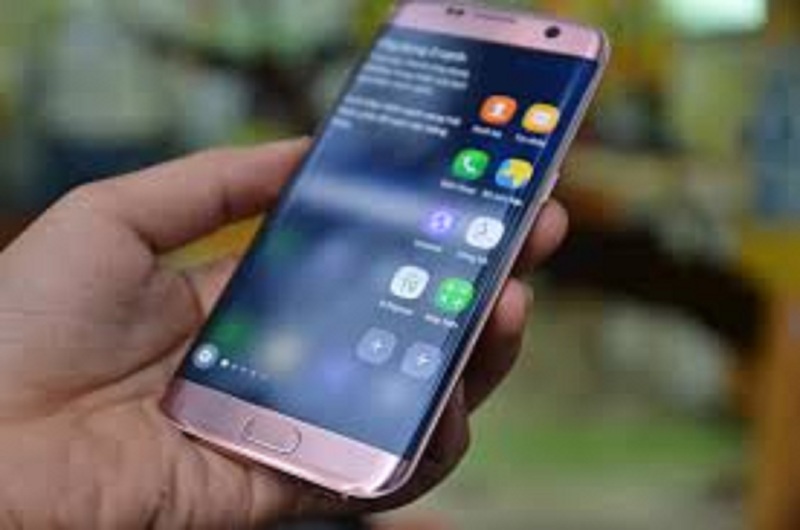 Samsung Galaxy S7 Edge 2sim zin ram 4G/32G Chính hãng - Chiến PUBG/Free Fire mượt