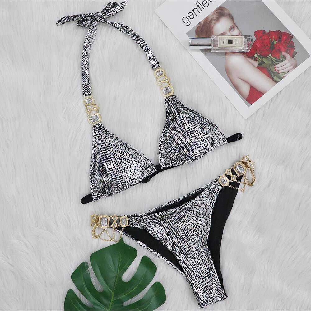 Bikini tam giác đính đá siêu xinh