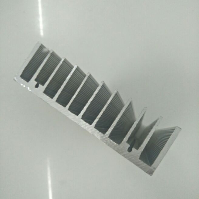 Nhôm cánh dày , dài 22cm, cao 12 cm