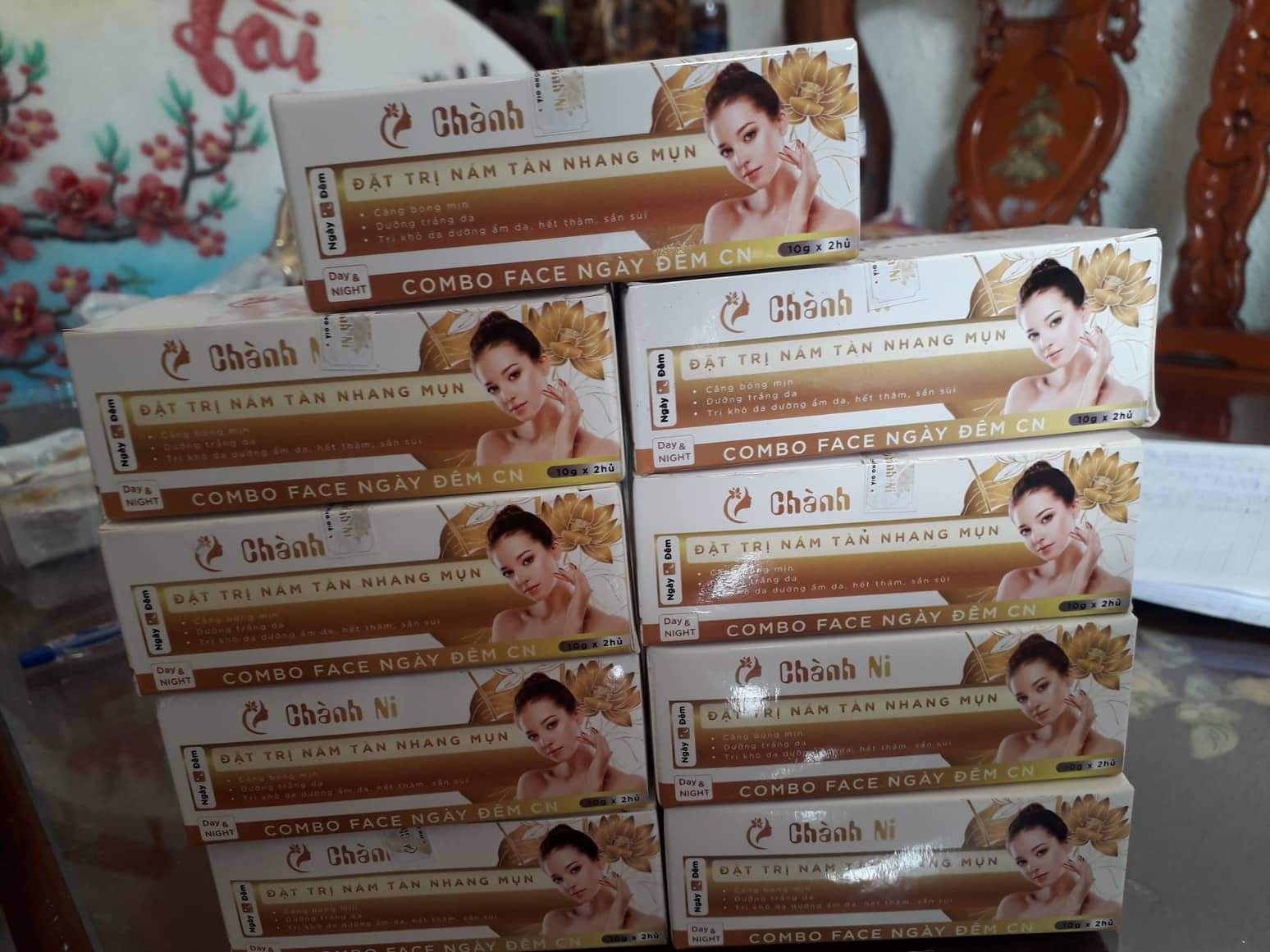 KEM CẶP CHÀNH NI NGÀY VÀ ĐÊM