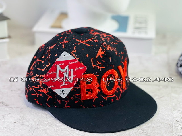 ￼Nón snackpack chữ Boy phối loang đáng yêu cho bé trai 1t đến 5t thời trang