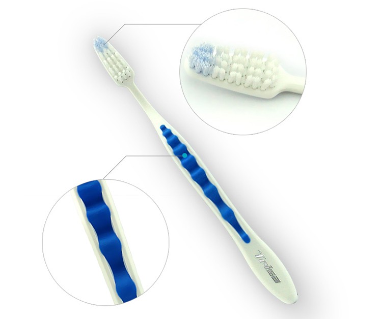 Bàn Chải Đánh Răng Trisa Pearl White