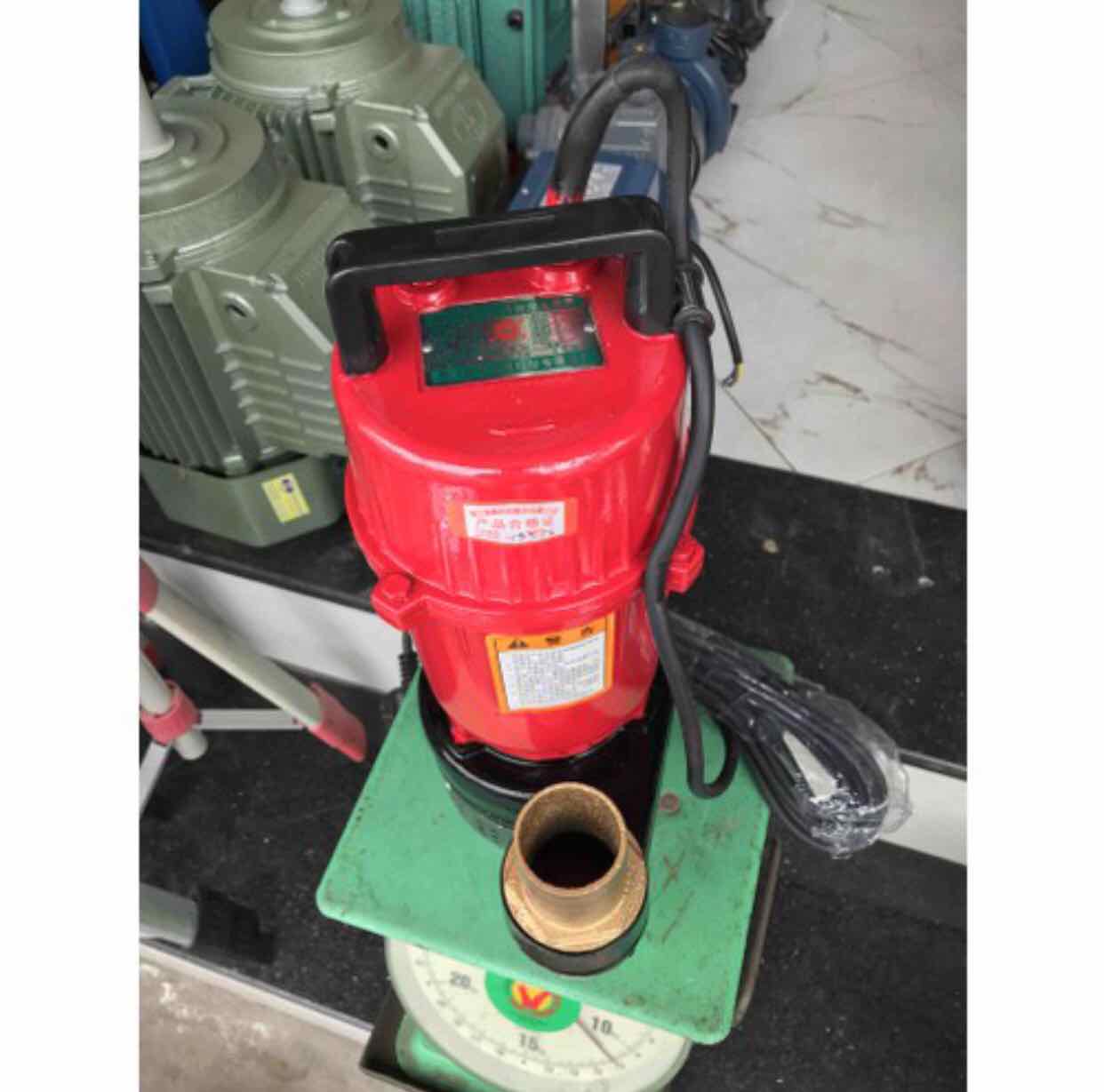 máy bơm tõm - bơm thả chìm 750w - bơm chìm 750w