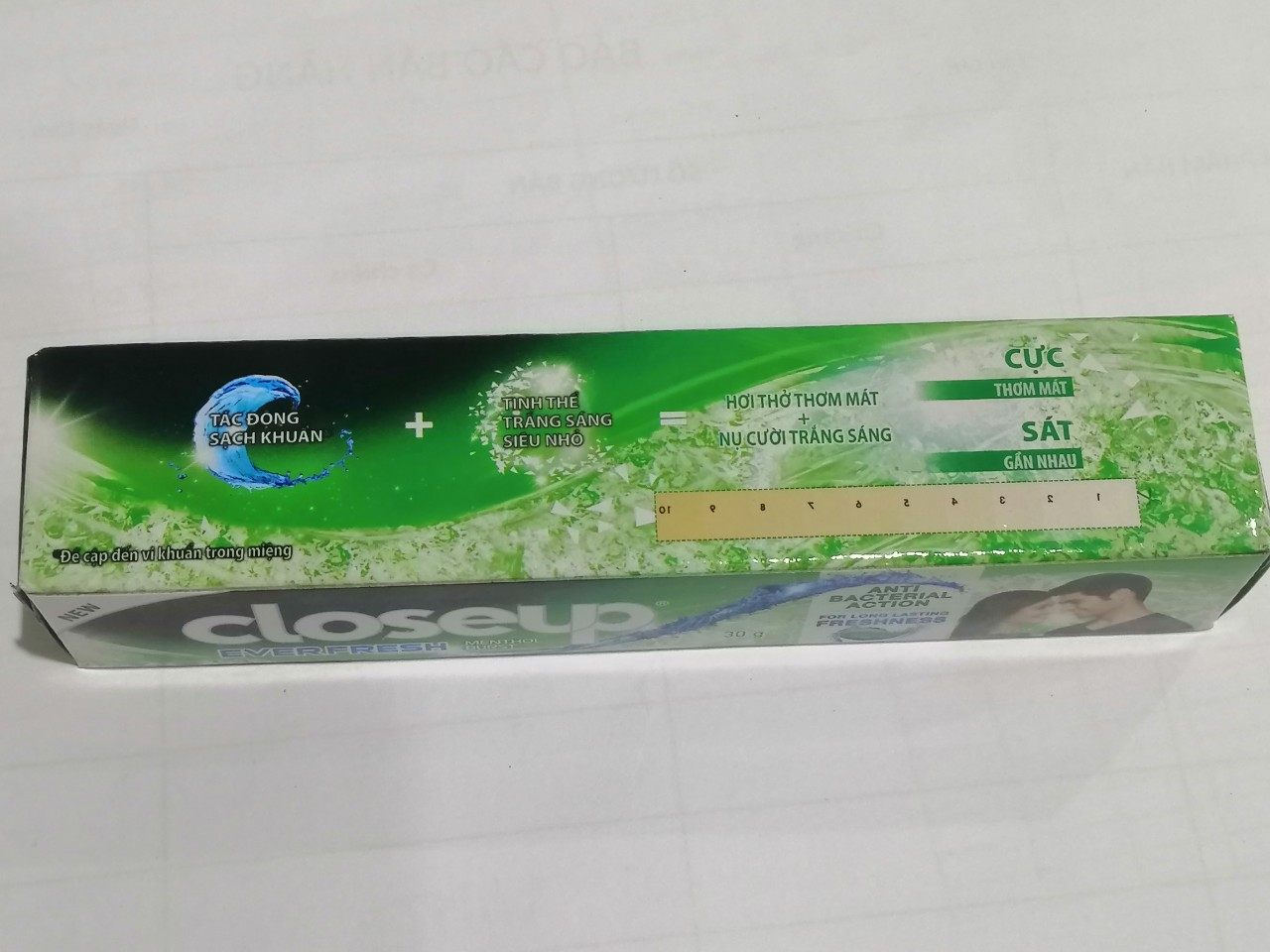 [10 tuýp] Kem đánh rắng CLOSE UP bạc hà 30g