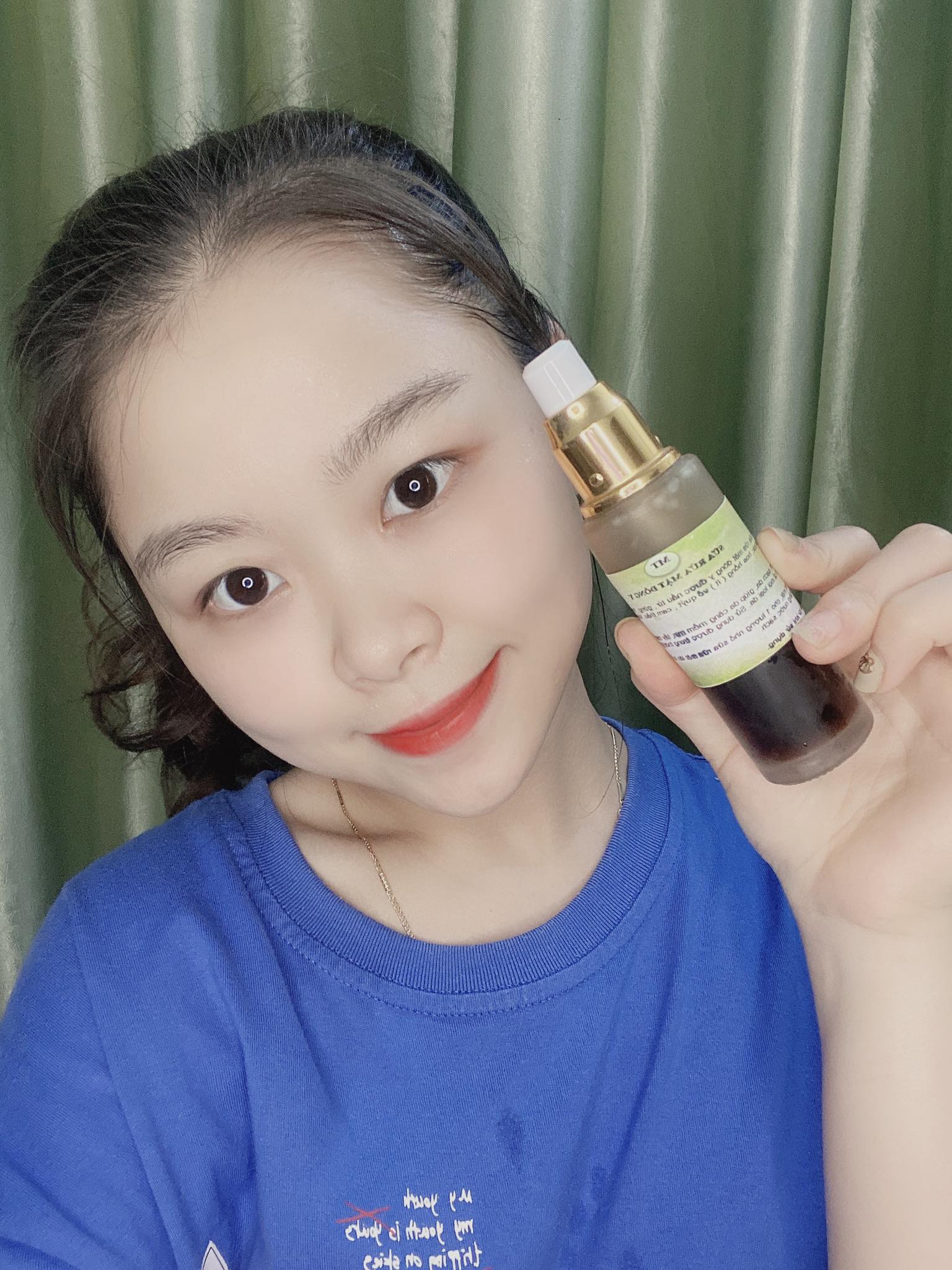 SỮA RỬA MẶT MT sạch da, sạch mụn