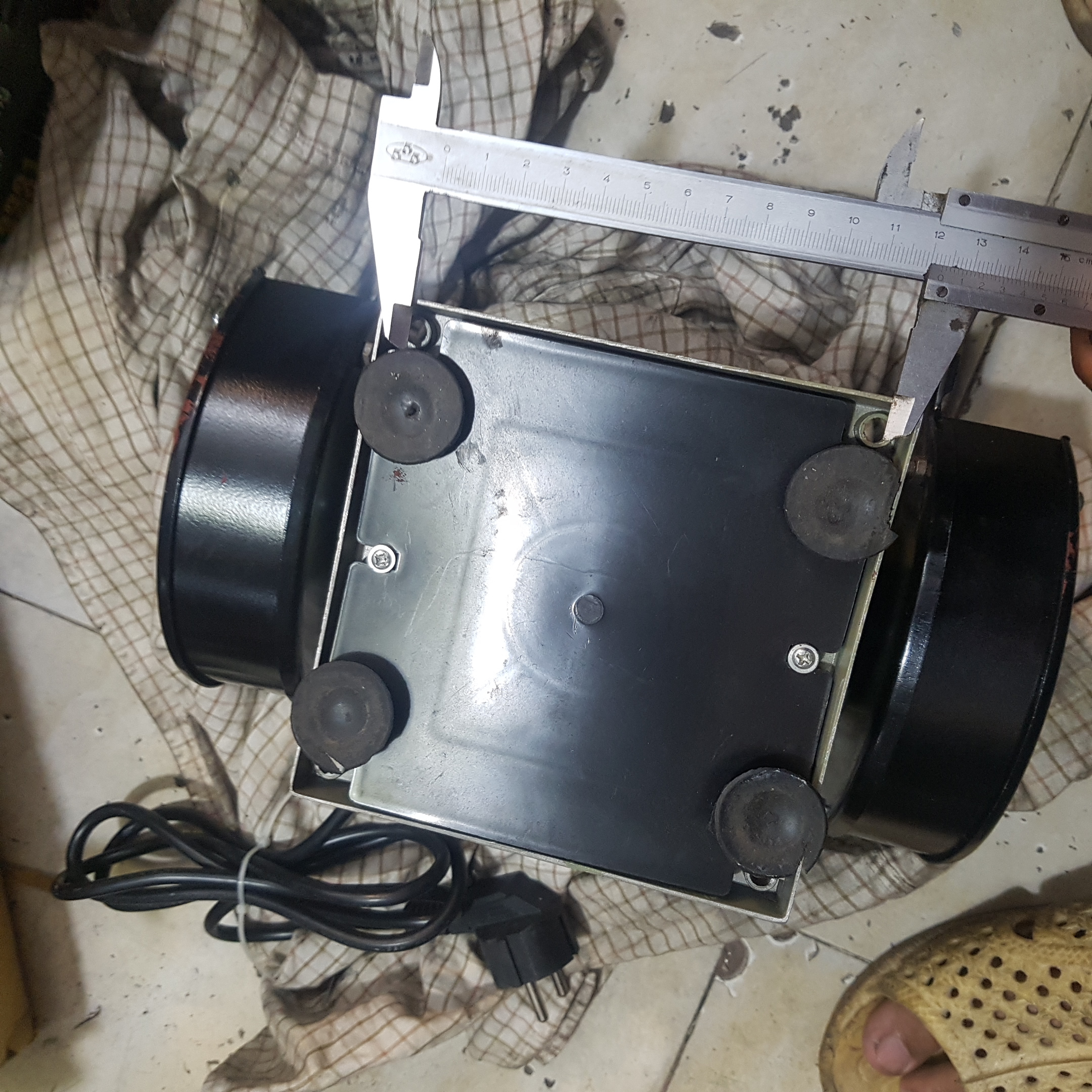 Máy mài 2 đá CT13332 250W