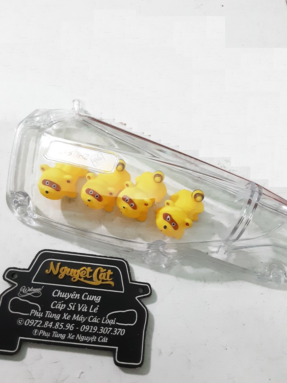 Ốp bầu lọc gió pô e gắn trực tiếp xe Vision kèm gấu vịt ZIPHAT