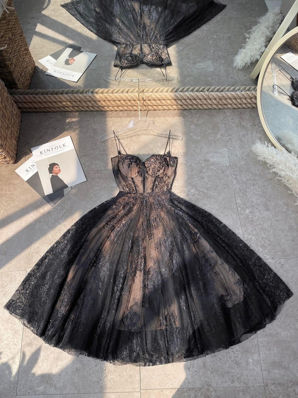 Đầm ren siêu sang trọng up ts shop