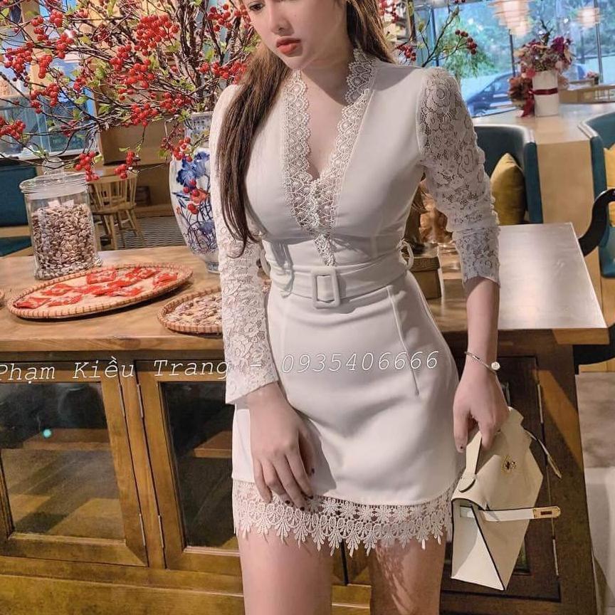 Đầm body cổ V tay phối ren