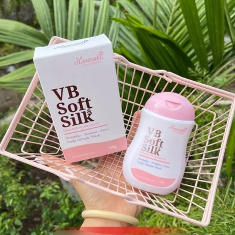 Dung Dịch Vệ Sinh Phụ Nữ Hana Soft Silk Hanayuki